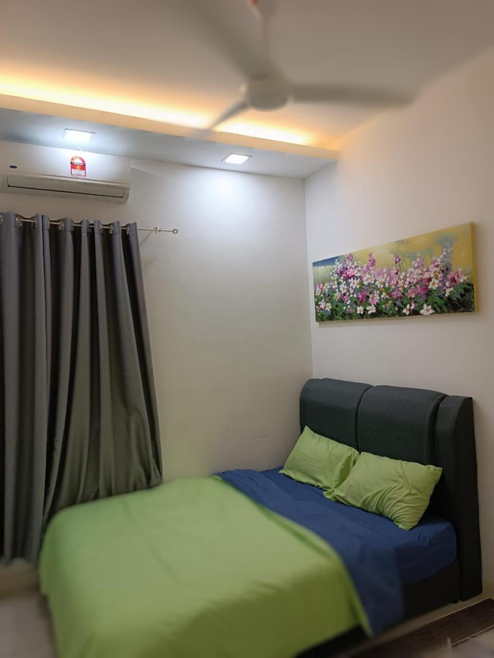 Qaisara D'Savanna Homestay@Southville City Банги Экстерьер фото